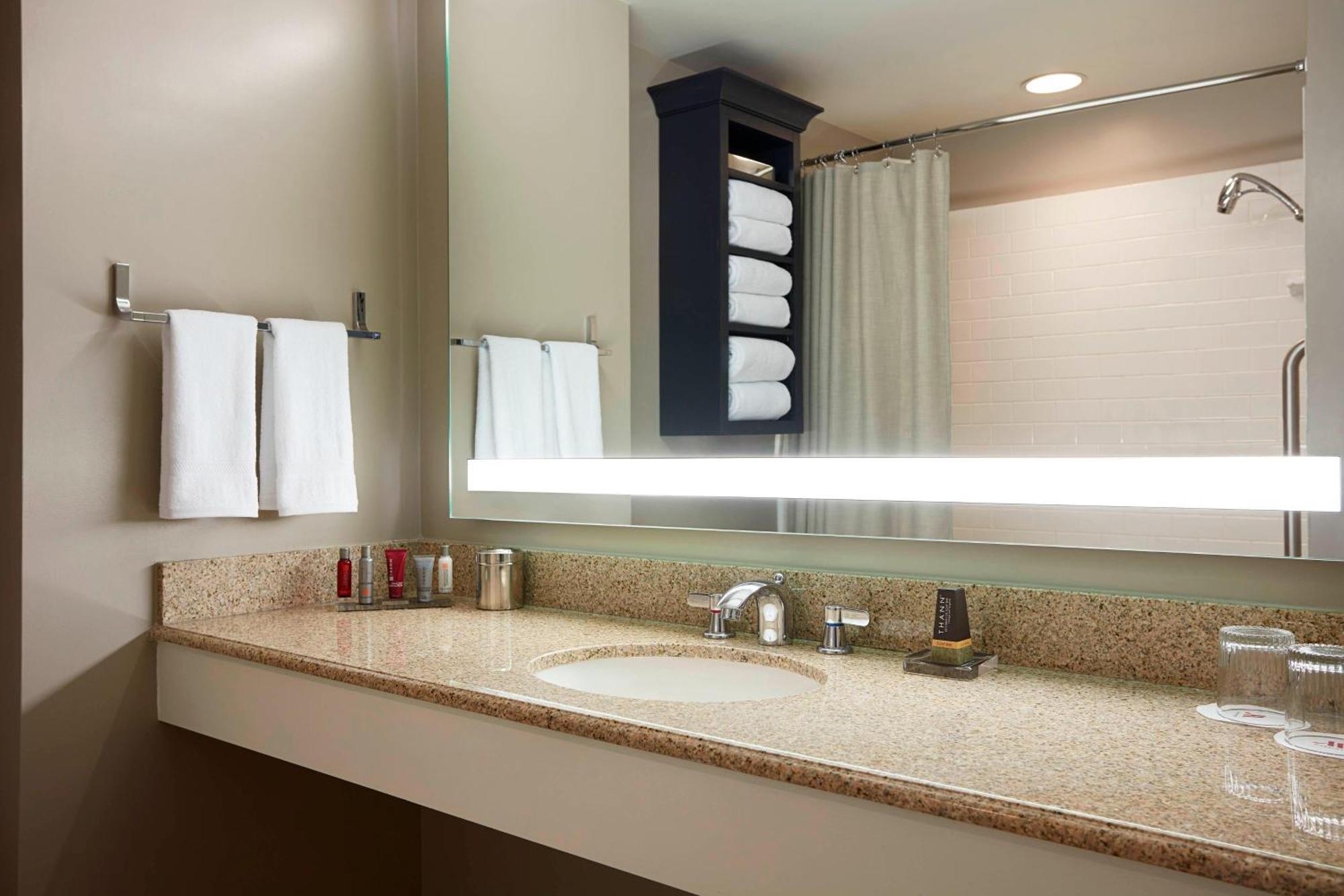College Park Marriott Hotel & Conference Center Екстериор снимка